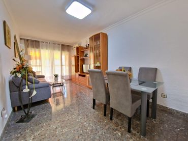 Apartament amb balcó de lloguer a Aguadulce