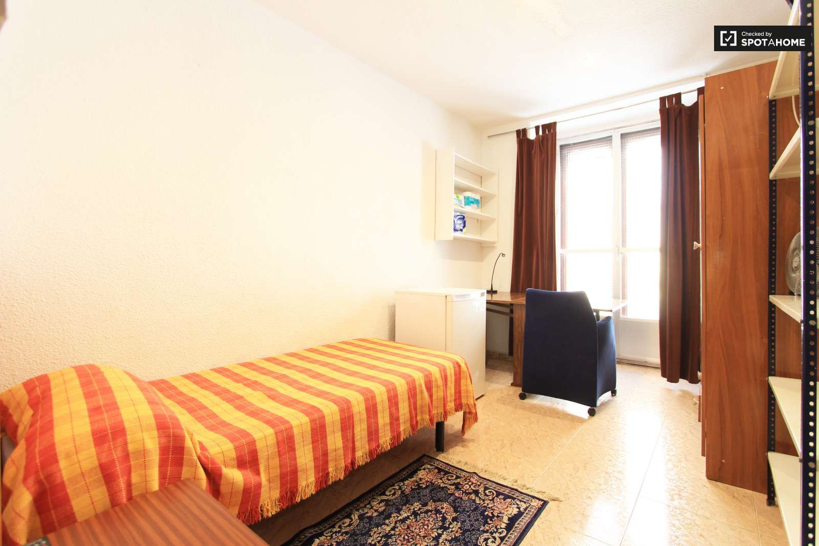 Flat to share in Universidad - Malasaña