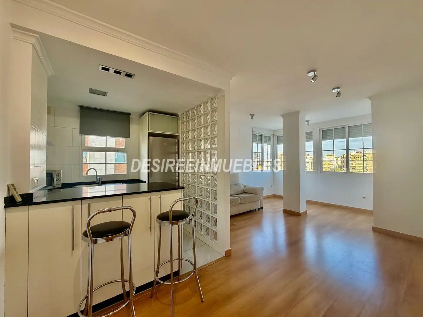 Exterior view of Flat for rent in El Pla del Real