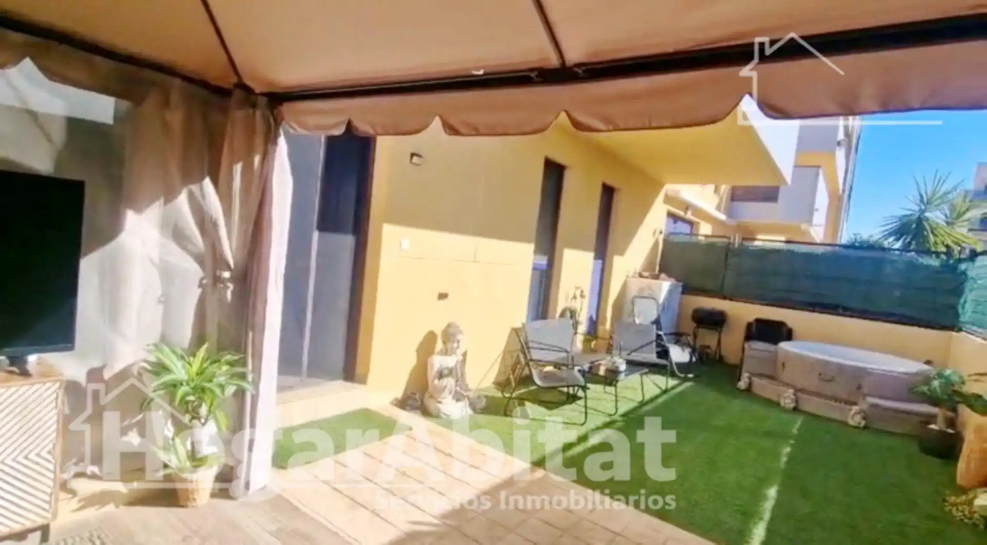 Terraza de Piso en venta en Bellreguard con Aire acondicionado, Calefacción y Jardín privado