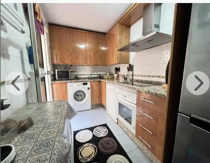 Cuina de Planta baixa en venda en Dos Hermanas amb Aire condicionat i Terrassa