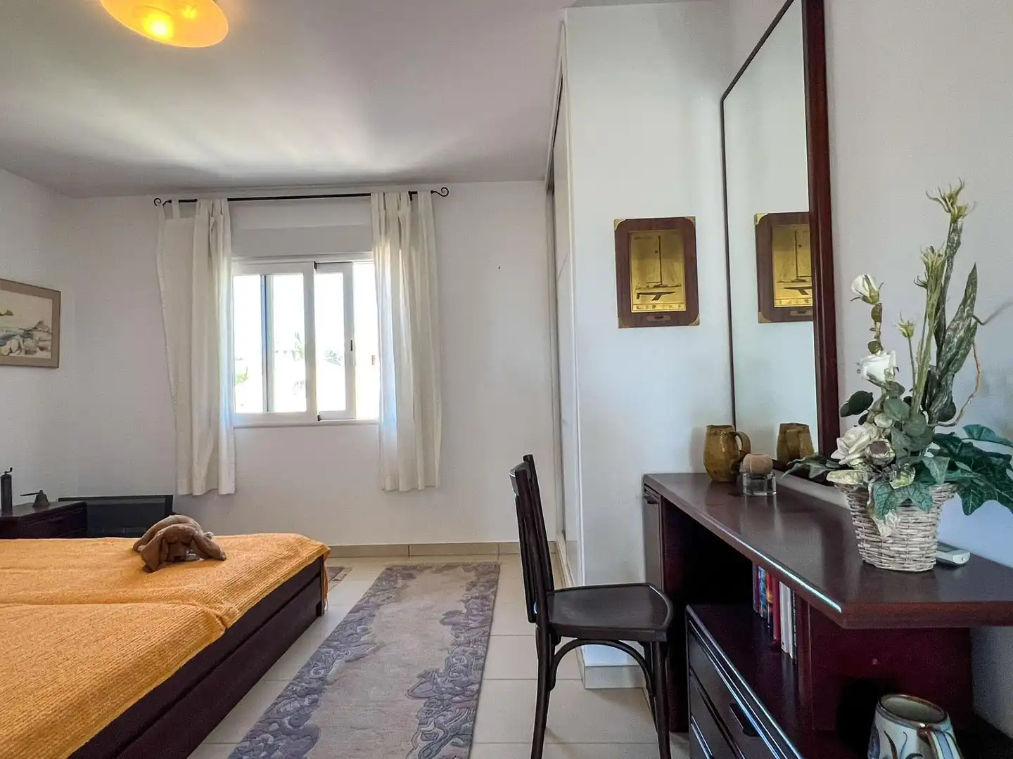 Habitación de Casa o chalet en venta en La Nucia con Aire acondicionado, Calefacción y Jardín privado