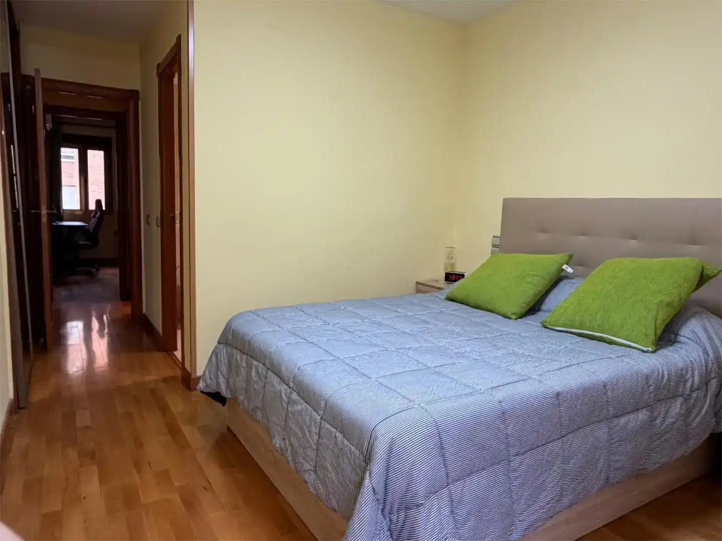 Dormitori de Pis en venda en Leganés amb Aire condicionat, Jardí privat i Parquet