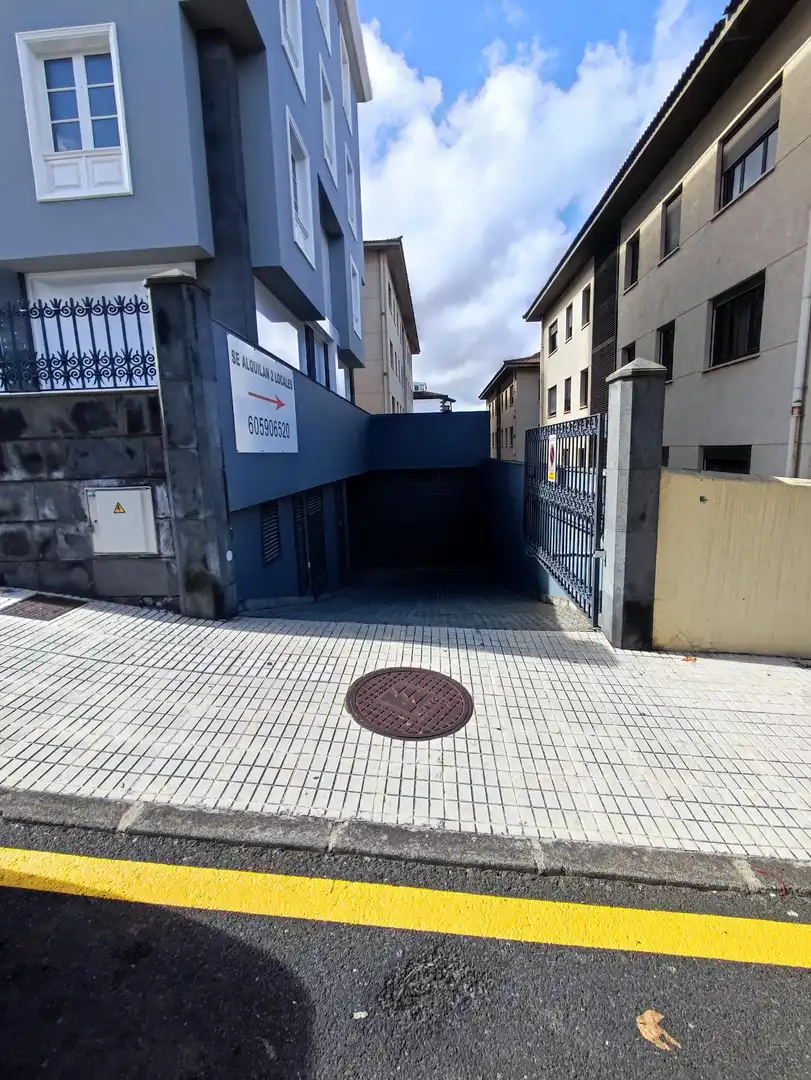 Parking of Commercial properties for rent in La Orotava