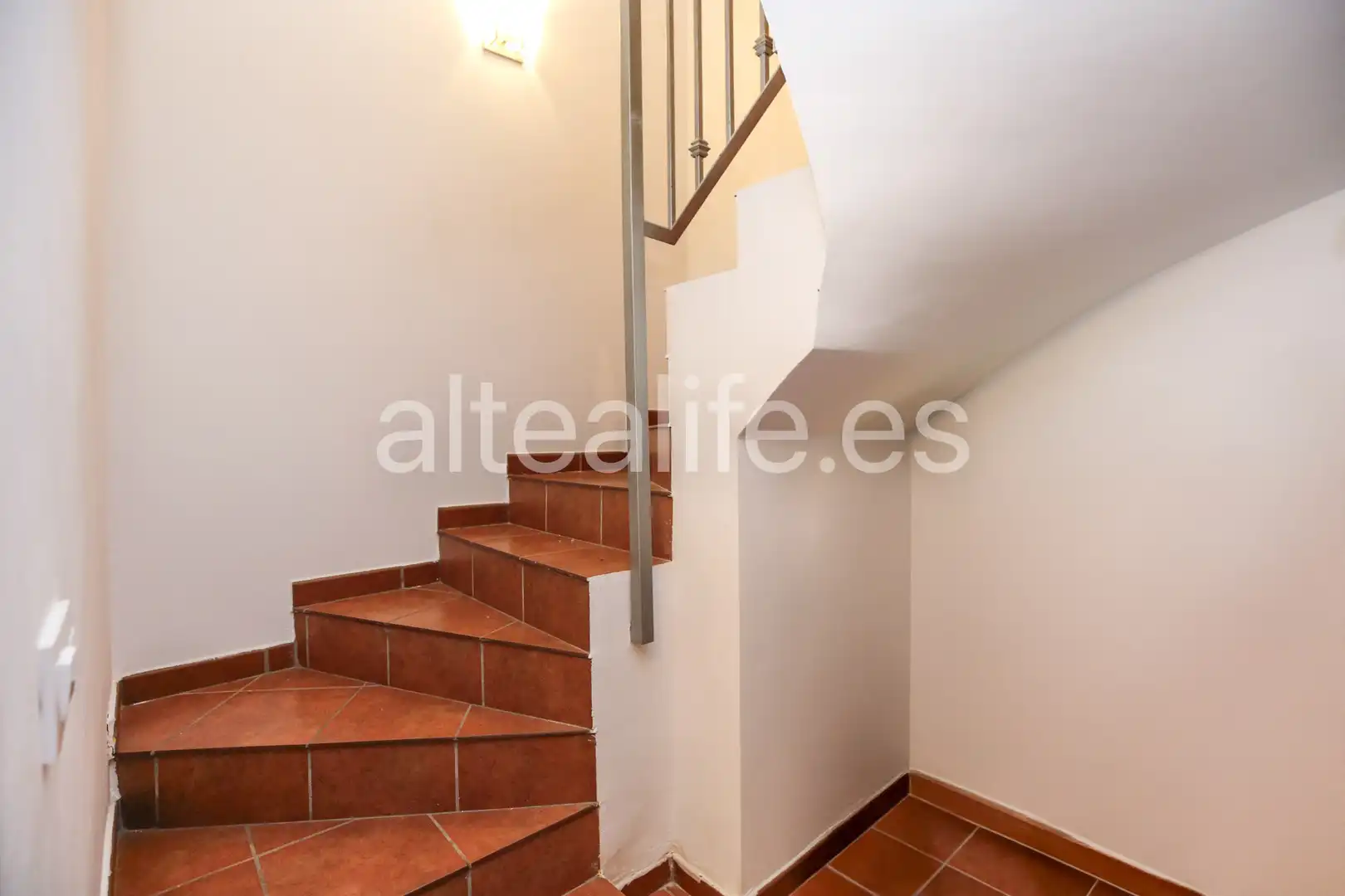 Casa adosada en venta en La Nucia con Aire acondicionado, Jardín privado y Terraza