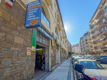 Business premises for sale in Egia