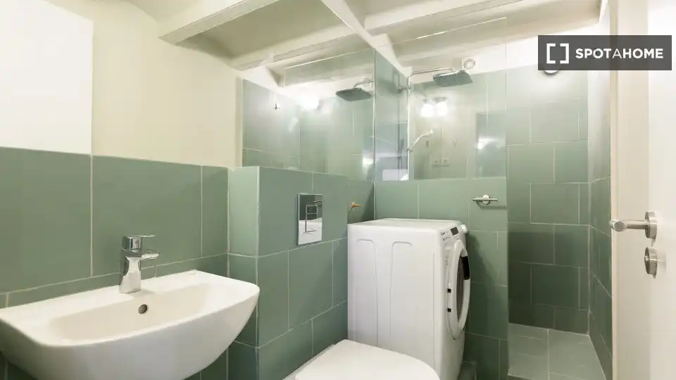 Flat for rent in Sants