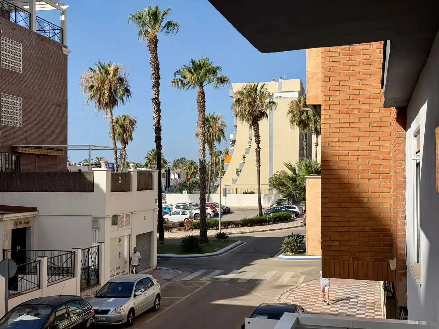Vista exterior de Edifici en venda en Vélez-Málaga amb Alarma