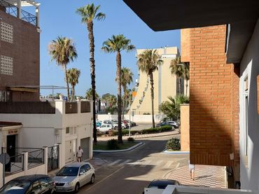 Residential for sale in Calle Octavio López 19