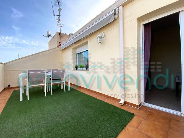 Dúplex en Venta en Carrer del Riu Ebre en Avenida de Valencia - Avenida de Casalduch