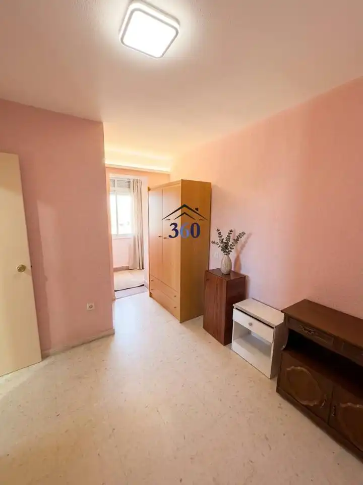 Schlafzimmer von Wohnung zum Verkauf in Cáceres mit Terrasse und Möbliert