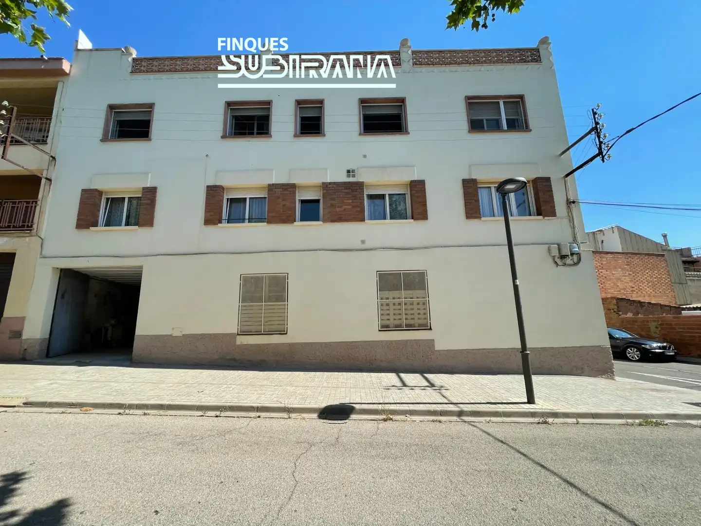 Vista exterior de Casa o xalet en venda en Calaf amb Calefacció i Terrassa