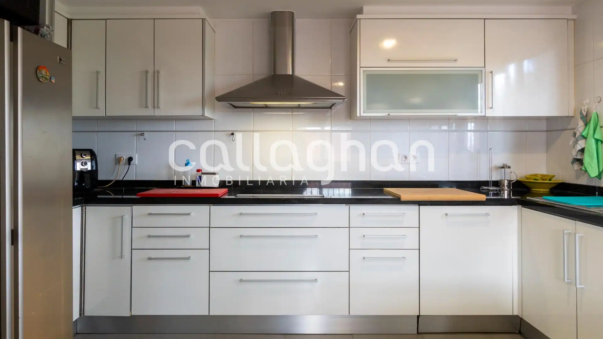 Cocina de Casa adosada en venta en El Real de Gandia con Aire acondicionado, Calefacción y Piscina