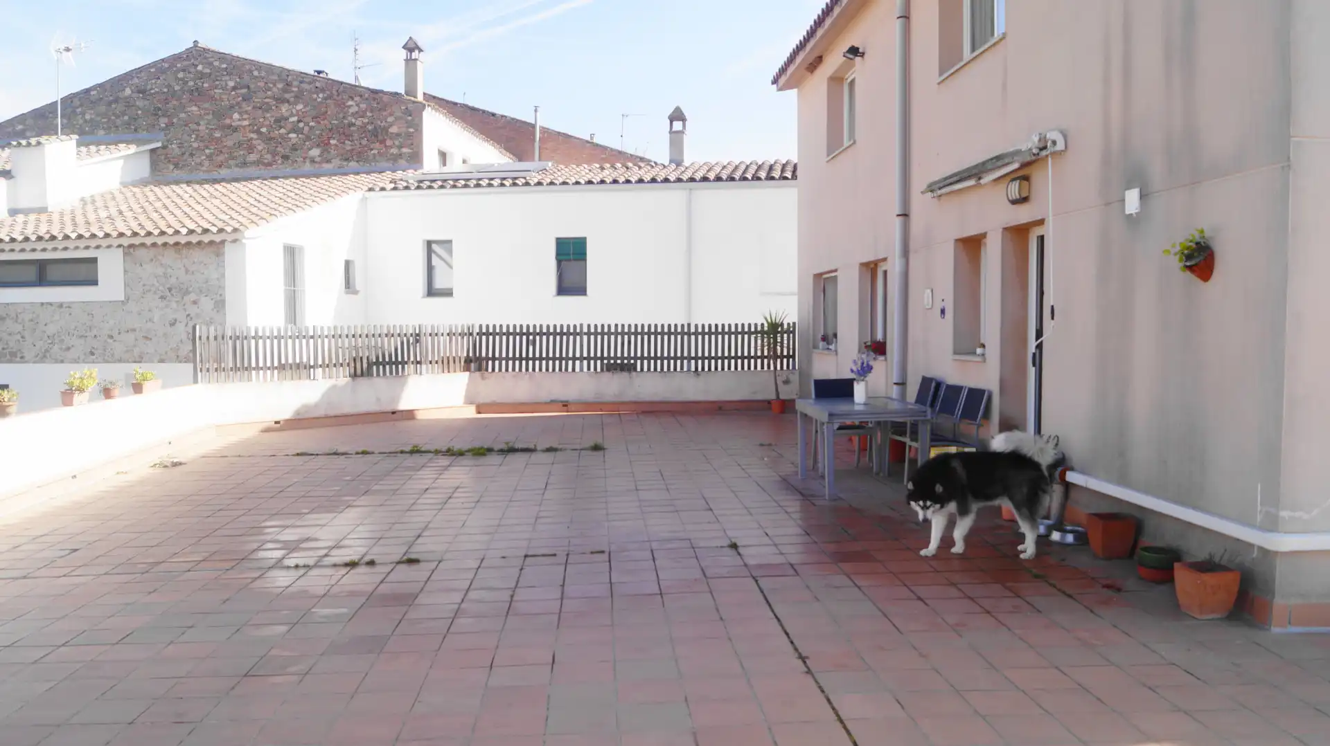 Außenansicht von Haus oder Chalet zum Verkauf in L'Ametlla del Vallès mit Klimaanlage, Heizung und Privatgarten
