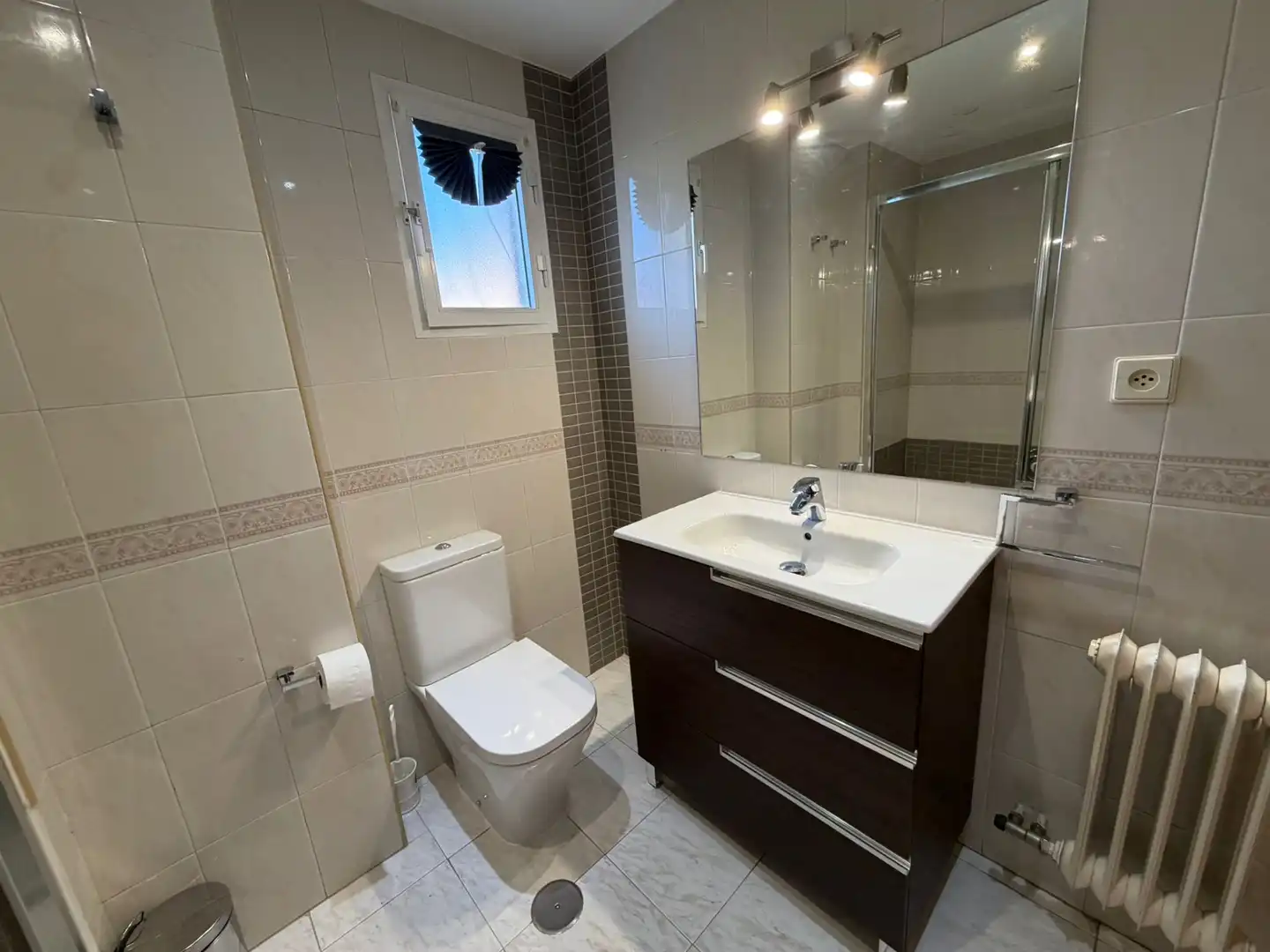 Bathroom of Flat for rent in Valladolid