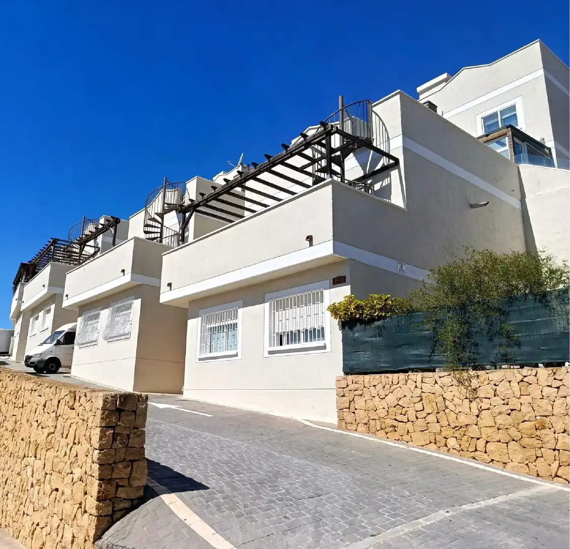 Casa adosada en venta en Balcón de Finestrat - Terra Marina
