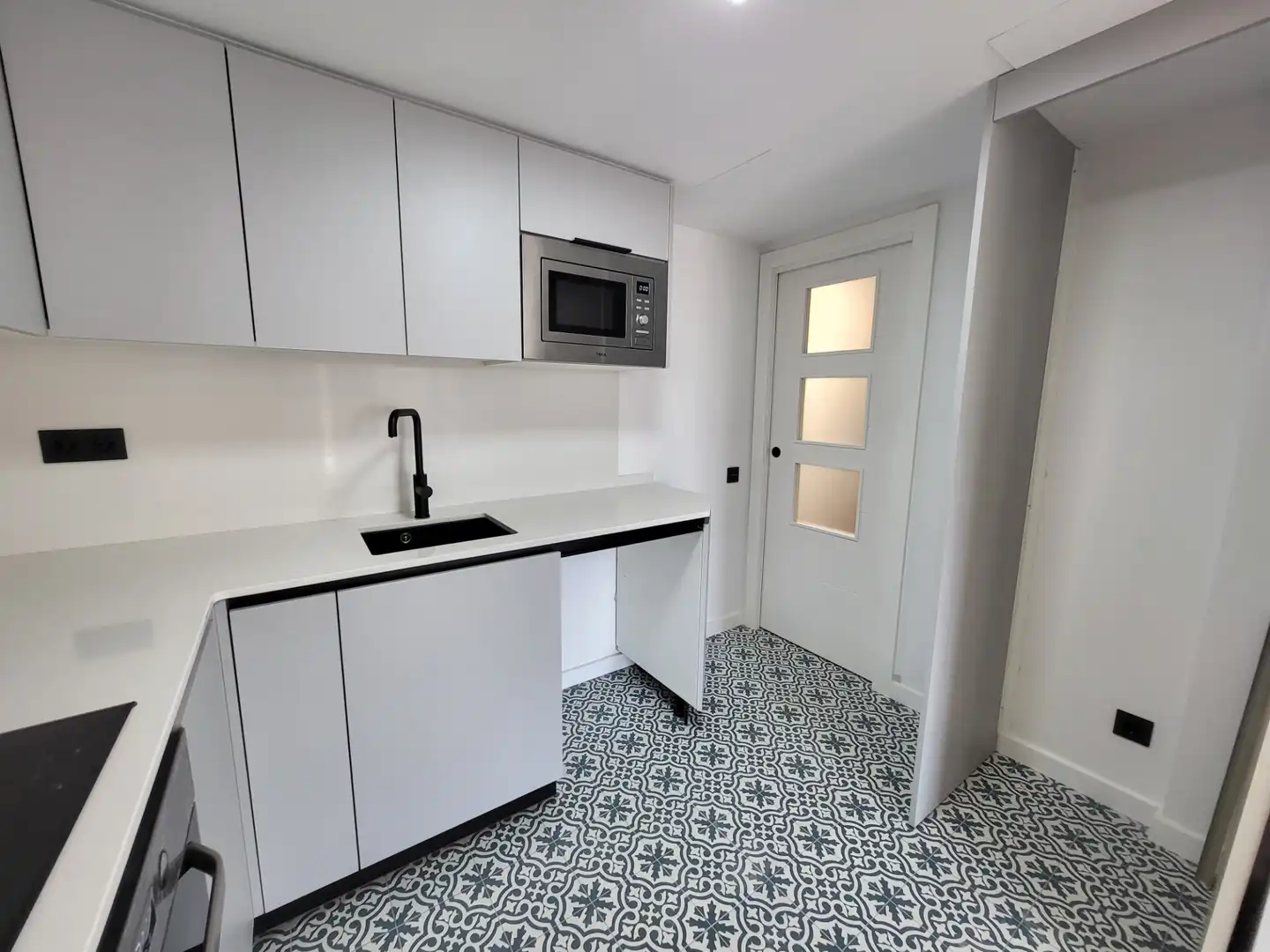 Wohnung zum Verkauf in Carrer Verge de Montserrat, Catalunya - Fontetes
