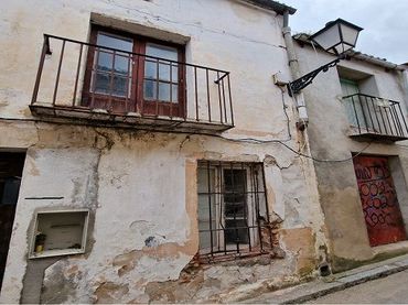 Casa en venta en Turégano