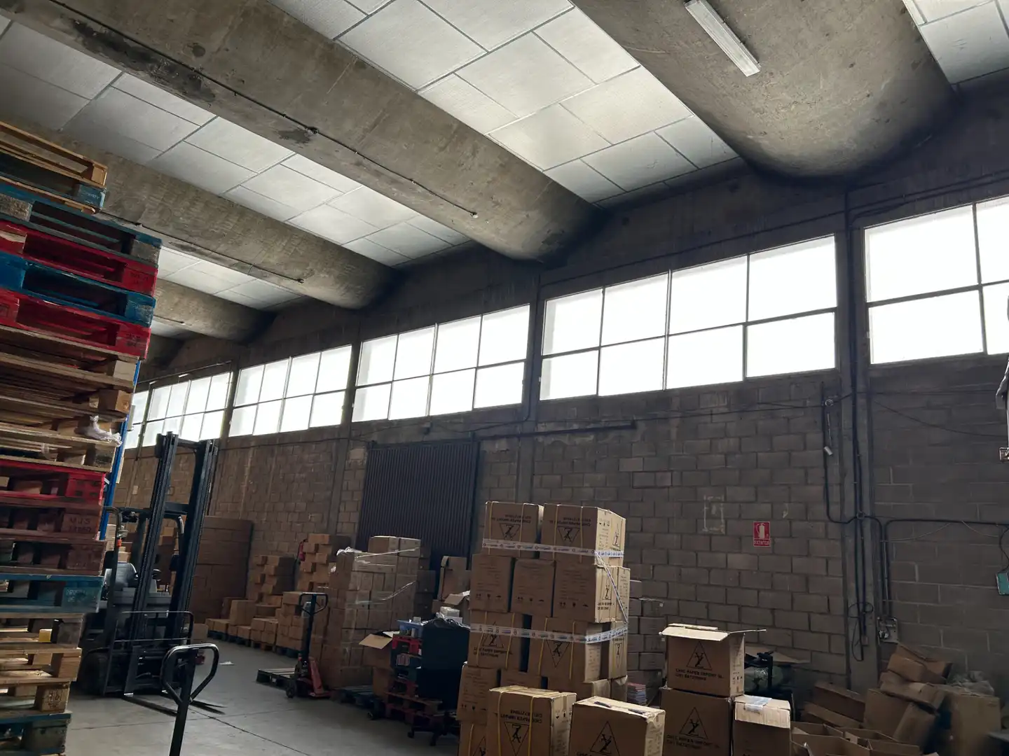 Exterior view of Industrial buildings for sale in Valdemoro