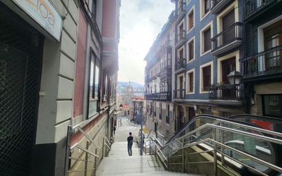 Vista exterior de Pis en venda en Bilbao 