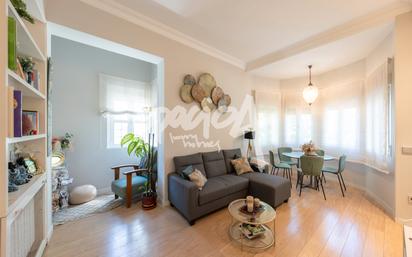 Living room of Flat for sale in  Madrid Capital  with Air Conditioner