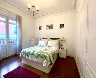 Bedroom of Flat for sale in Bilbao   with Heating, Balcony and Alarm