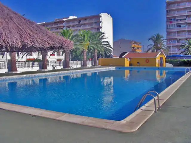 Piscina de Casa o xalet de lloguer en Peñíscola / Peníscola amb Aire condicionat, Calefacció i Terrassa