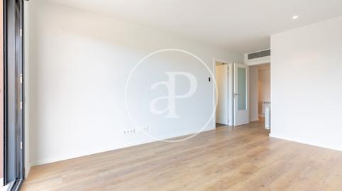 Photo 3 of Flat for rent in Plaça D'ausiàs March, Turó de Can Mates, Sant Cugat del Vallès