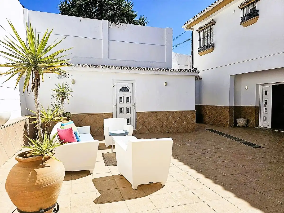 Casa o xalet en venda a Calle Playa del Chaparral, 19, El Faro de Calaburra - Chaparral