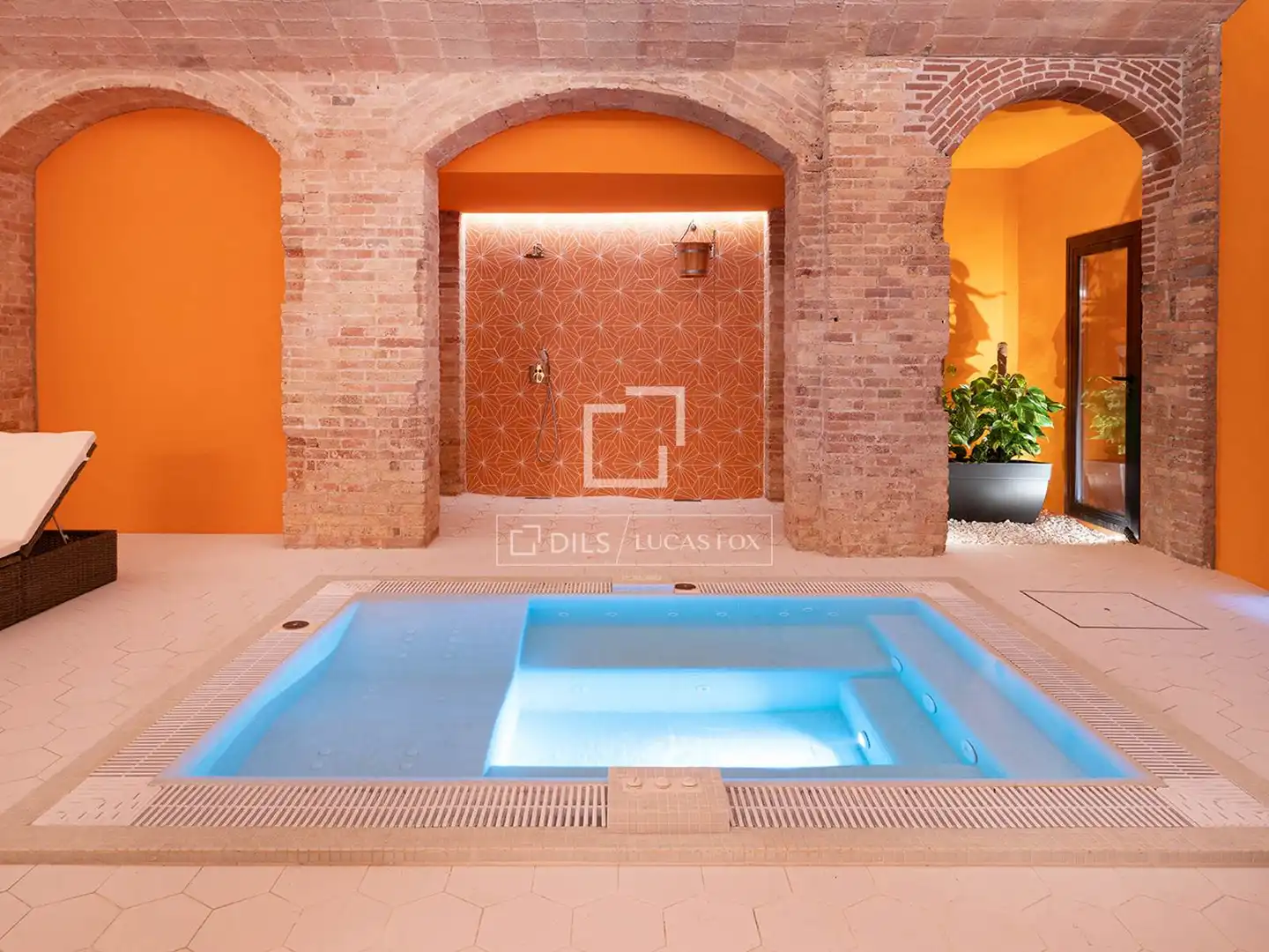 Piscina de Pis en venda en Barcelona amb Aire condicionat, Calefacció i Parquet