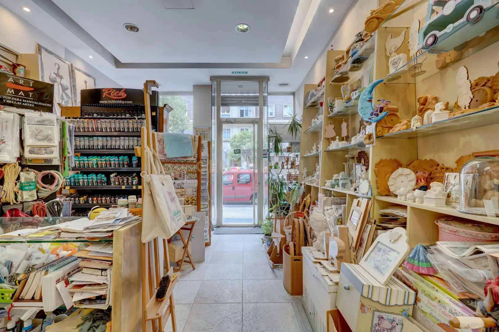 Local en venta en Vitoria - Gasteiz con Aire acondicionado