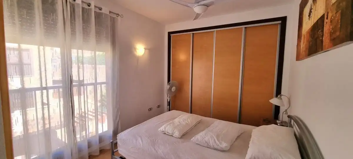 Apartamento con terraza en alquiler en Los Collados-Los Geraneos, imagen 6