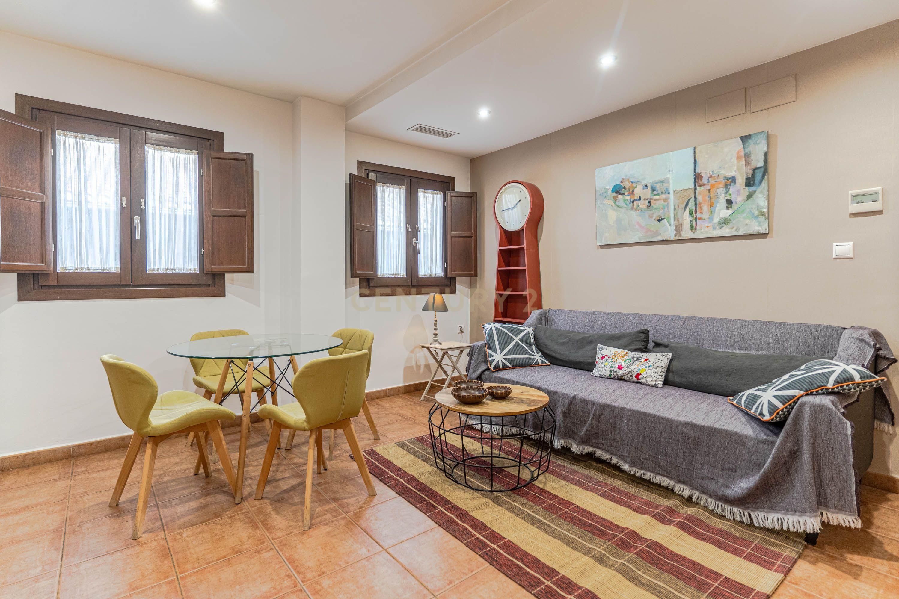 Sala d'estar de Pis en venda en  Granada Capital