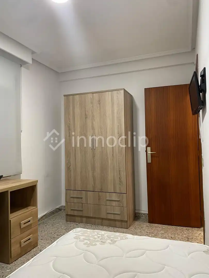 Bedroom of Flat for rent in Salamanca  with Heating and Furnished