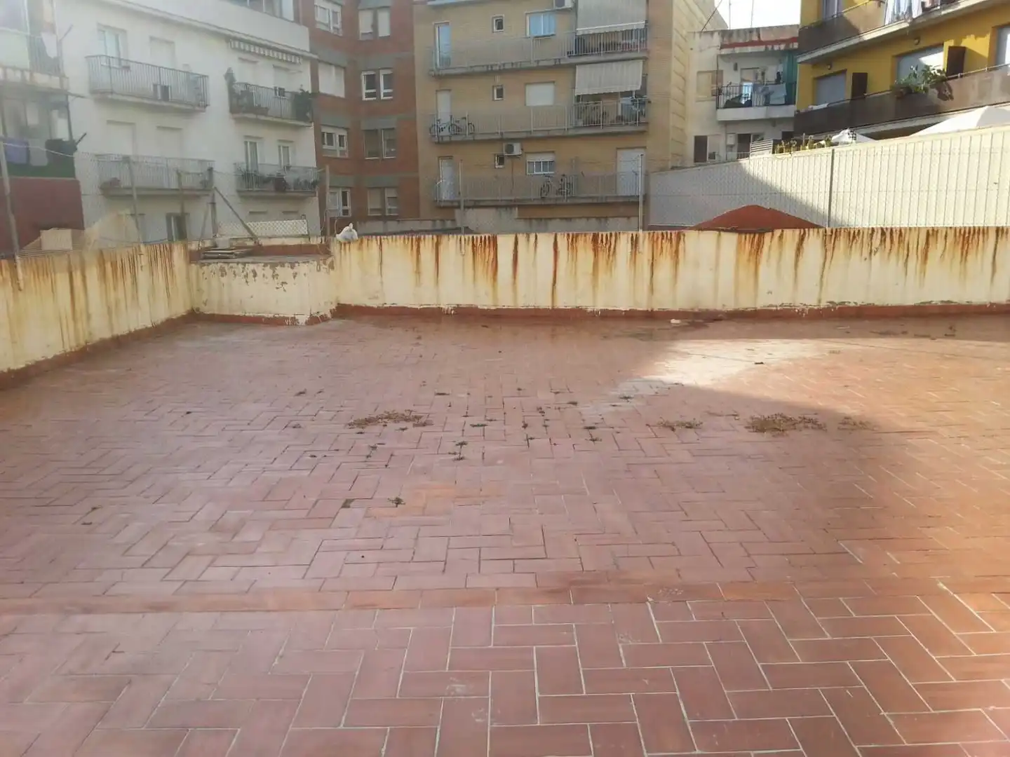 Piso con ascensor en venta en Rocafonda