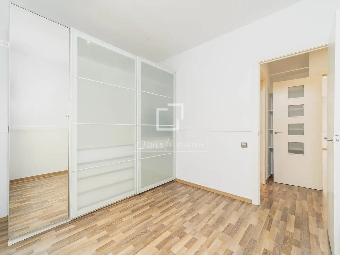 Dormitori de Pis en venda en Barcelona amb Aire condicionat, Calefacció i Terrassa