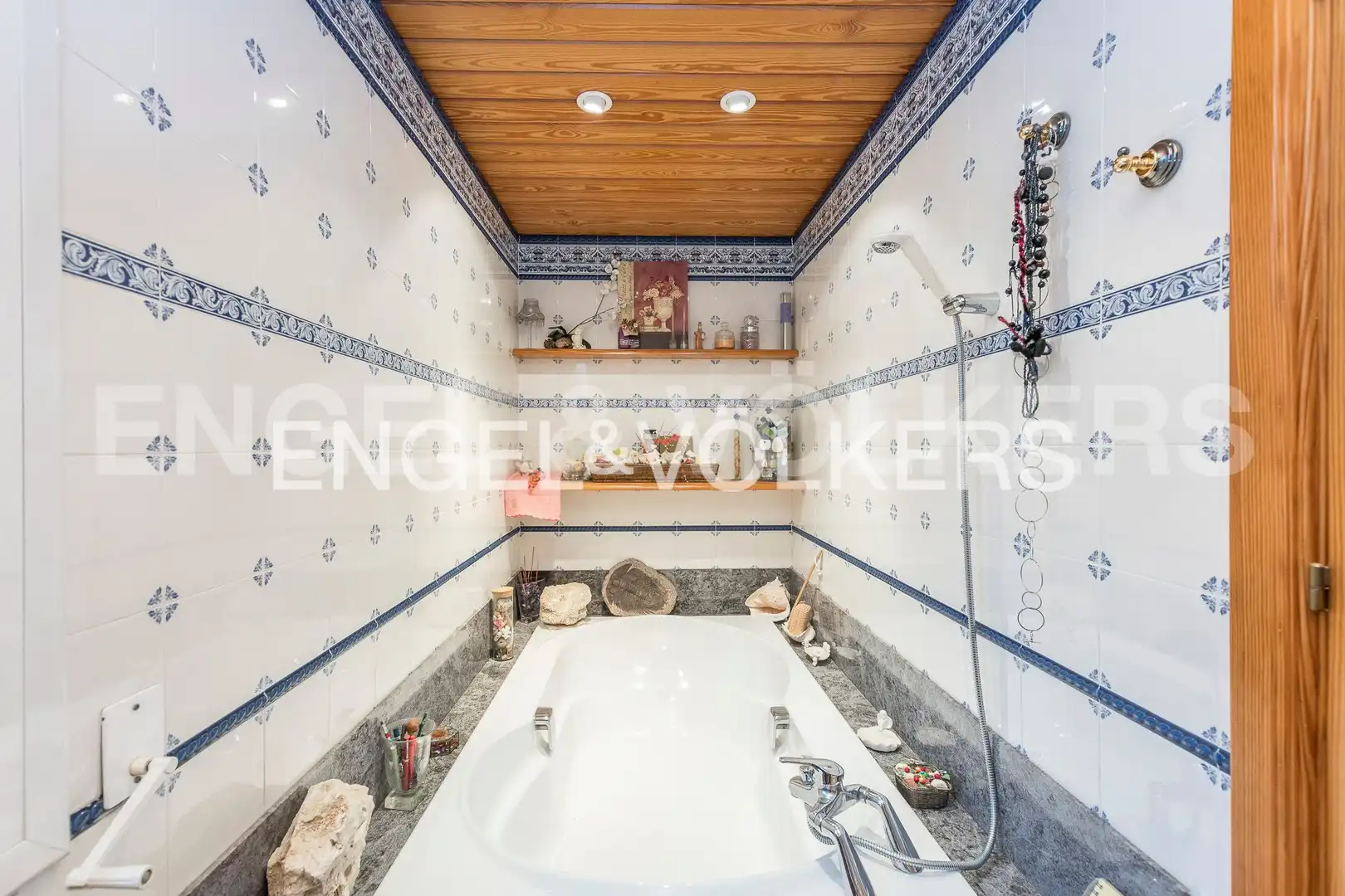 Bathroom of Houses for sale in Rubí  with Air Conditioner, Heating and Private garden