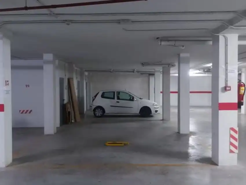 Parking of Garage for rent in Las Gabias