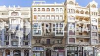 Vista exterior de Pis en venda en Donostia - San Sebastián  amb Calefacció i Balcó