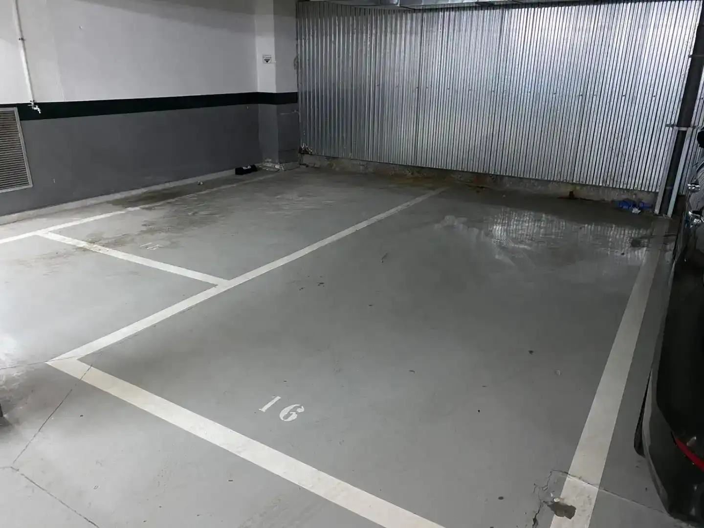 Parkplatz von Garage zur Miete in Madrid