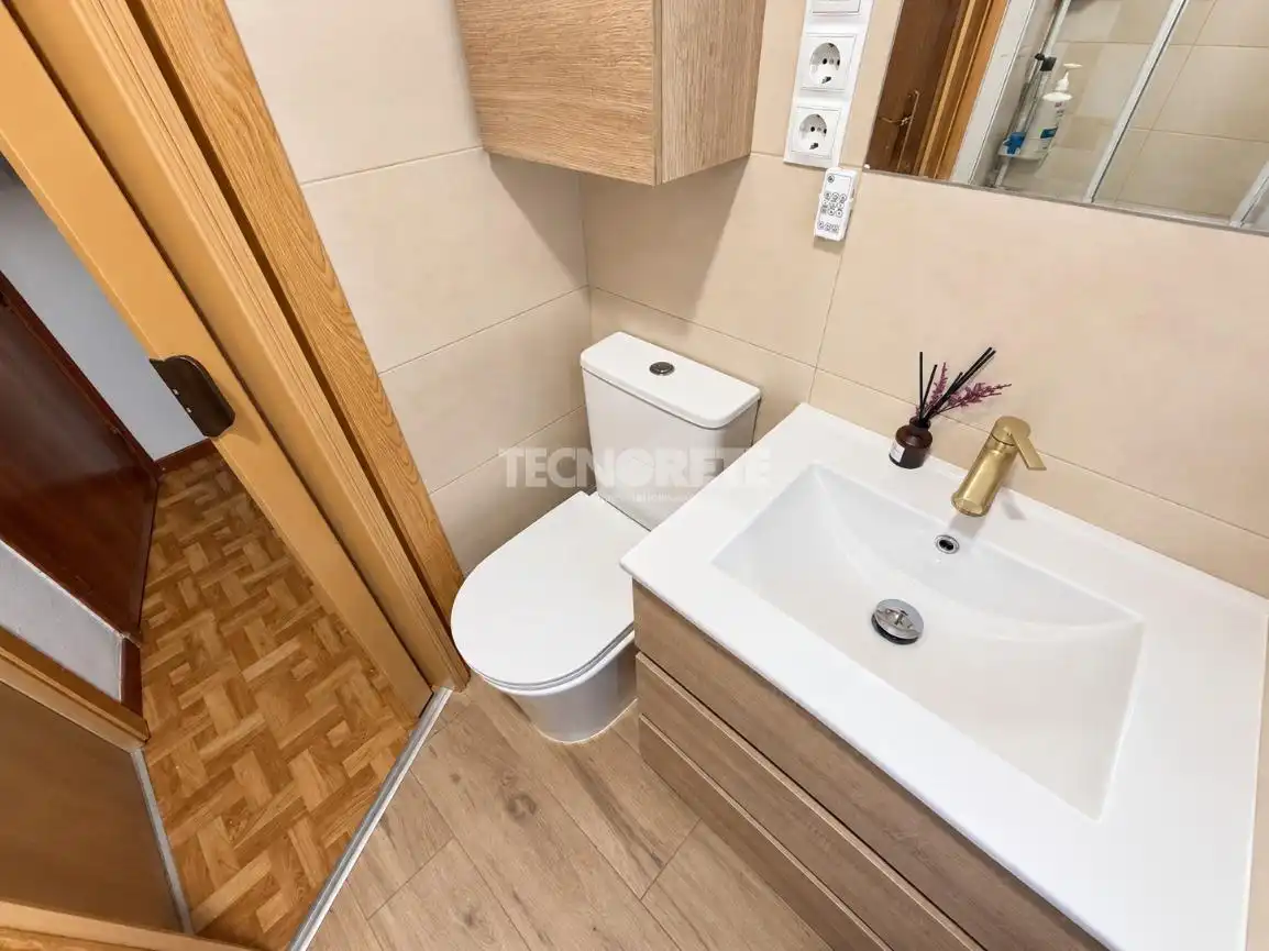Baño de Piso en venta en Carabanchel