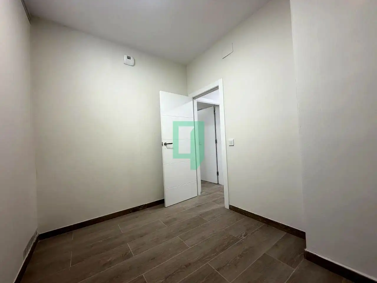 Habitación de Dúplex en venta en Badalona con Parquet