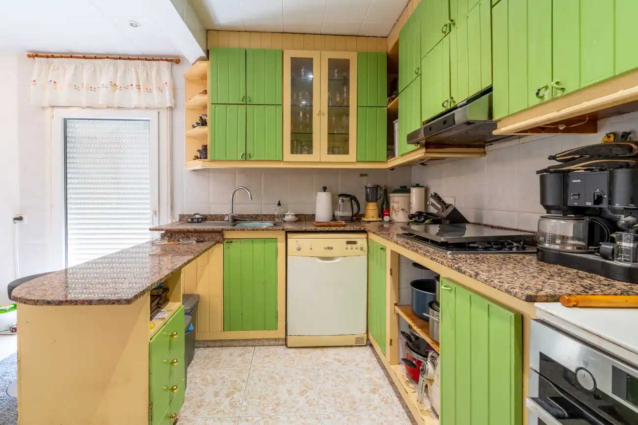 Cuina de Casa o xalet en venda en Roquetes amb Aire condicionat, Calefacció i Jardí privat