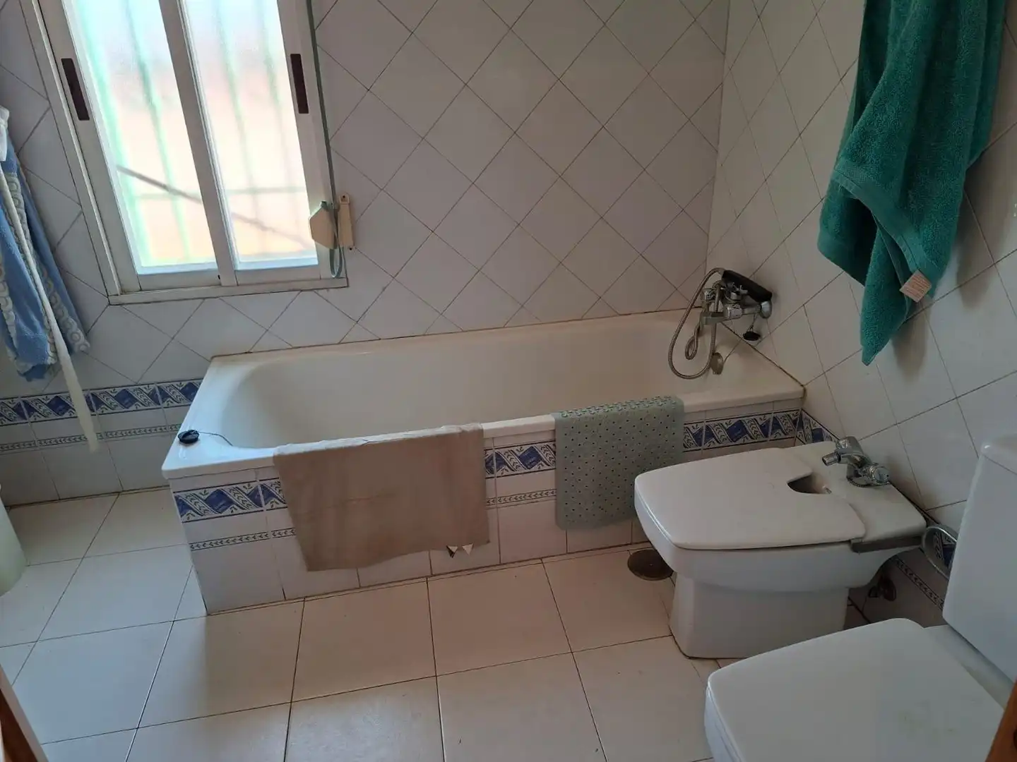 Bathroom of Attic for sale in Ciudad Real  with Heating, Terrace and Community pool