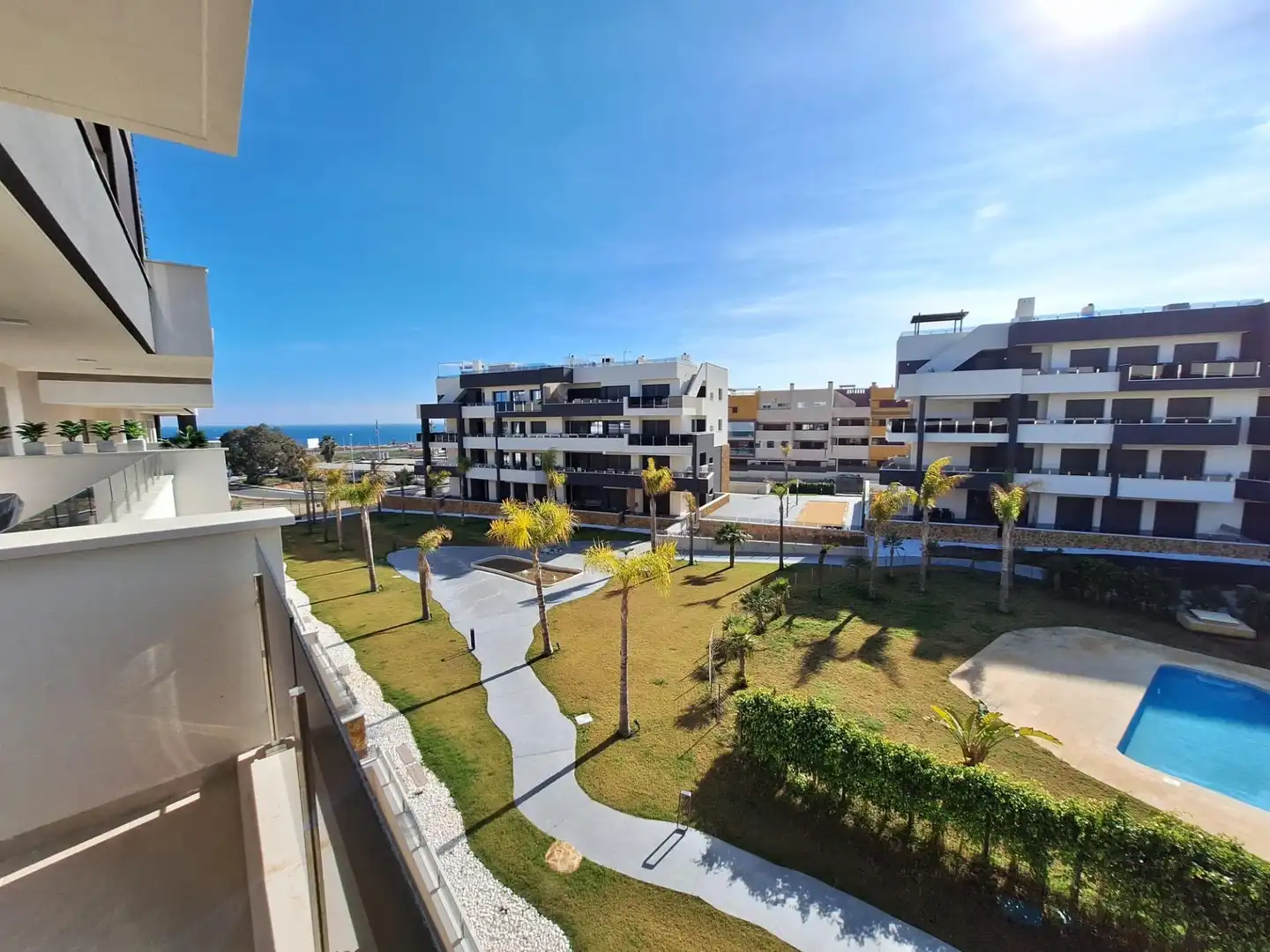 Apartamento con terraza en venta en Orihuela Costa