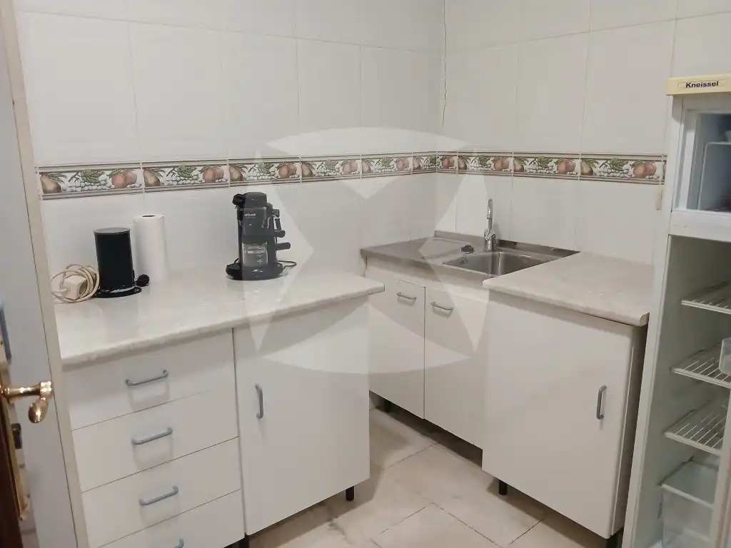 Kitchen of Commercial properties for rent in Badajoz  with Air Conditioner