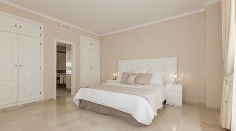 Photo 4 of Single-family semi-detached for sale in Urbanización Aloha Lake, 20, Los Naranjos, Málaga