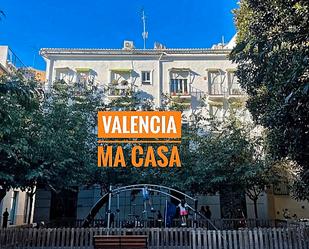 Vista exterior de Pis de lloguer en  Valencia Capital amb Aire condicionat i Balcó