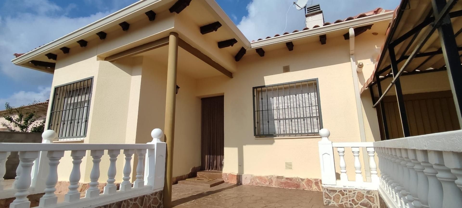 House or chalet for sale in Pioz
