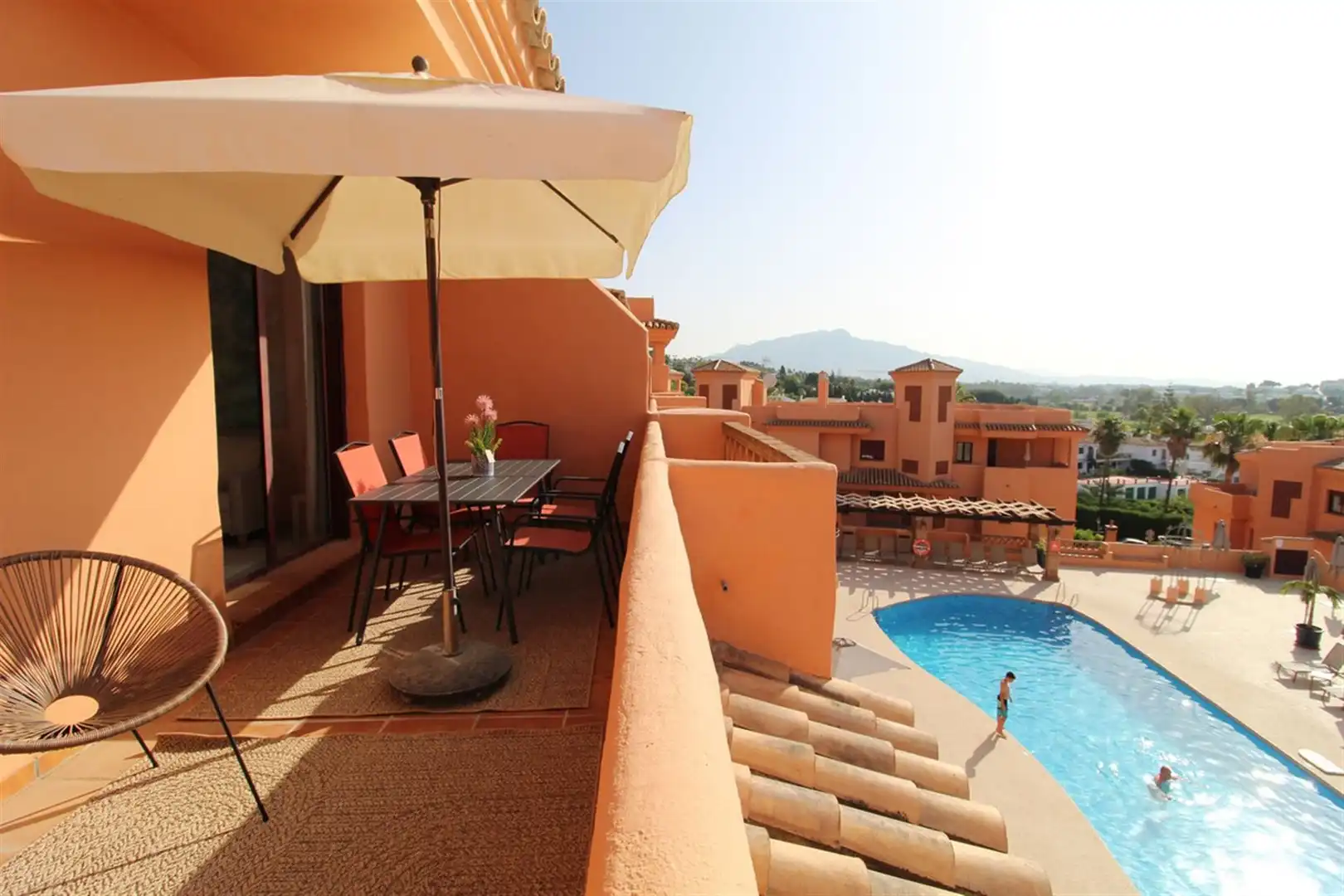 Terrassa de Apartament en venda en Estepona amb Aire condicionat